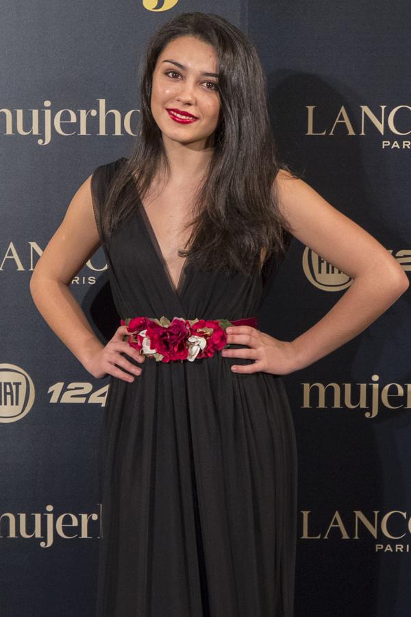 Los mejores beauty looks de los Premios Mujerhoy: Carla Díaz