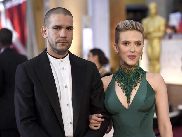 Scarlett Johansson se separa de Romain Dauriac