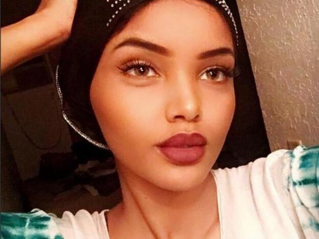 La estrella del desfile de Kanye West: una modelo con hijab