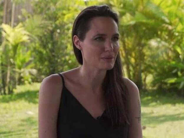 Angelina Jolie durante su entrevista con la BBC World News./twitter.
