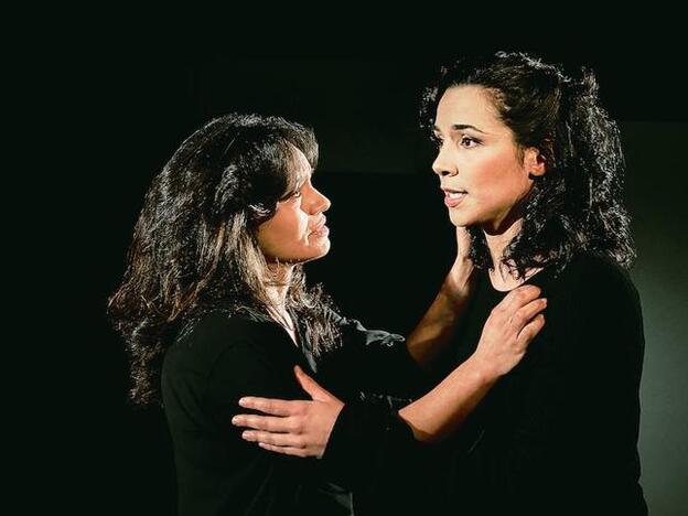 4 montajes con alma de mujer