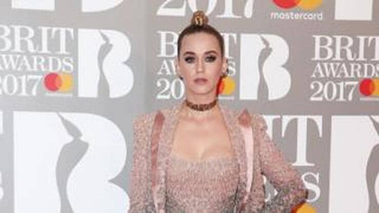 Brit Awards: los looks de la alfombra roja