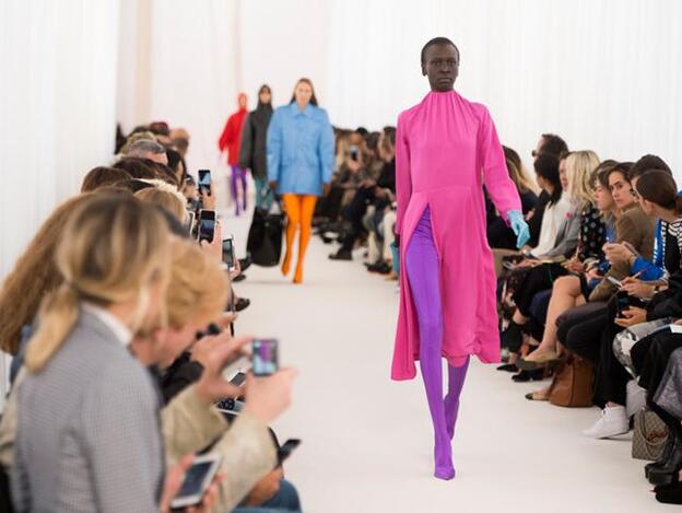 ¿Por qué los zapatos feos son tendencia esta primavera?