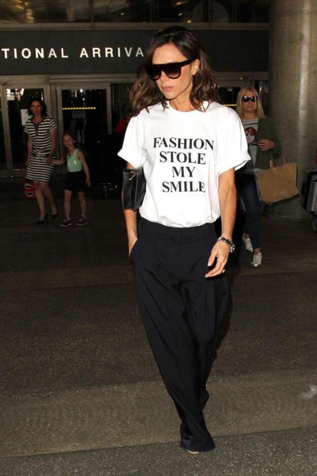 Victoria Beckham y el misterio de su no sonrisa