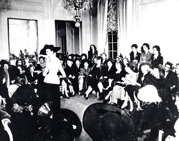 De París, a Tokio: el desfile 70º aniversario de Dior Alta Costura, en directo