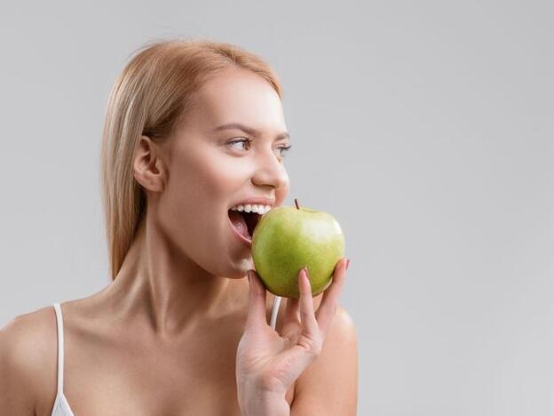 Los 10 mejores alimentos para la salud de tus dientes