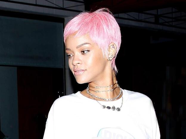 ¿Pelo rosa, azul, verde? Atrévete a lucir colores raros como las famosas