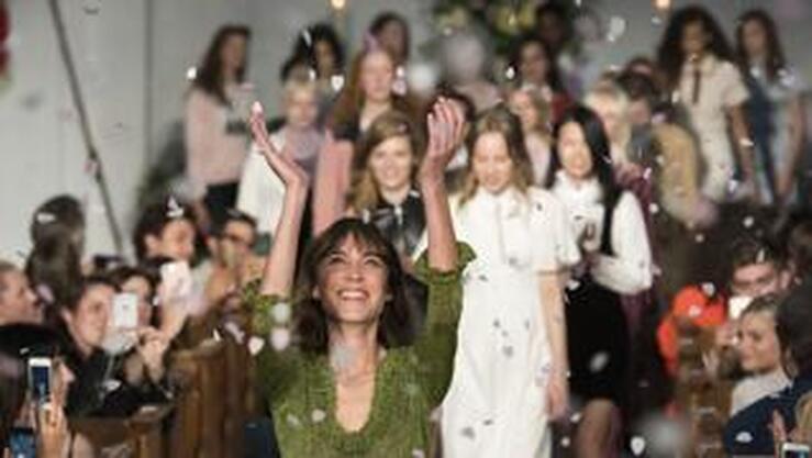 Así fue el desfile de la nueva colección de Alexa Chung