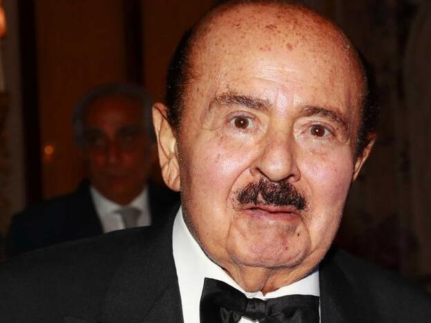 Muere el multimillonario Adnan Khashoggi