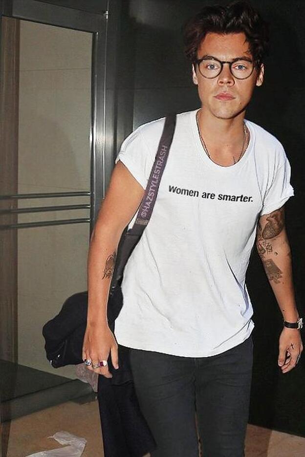 La confusión de los famosos con la superioridad femenina