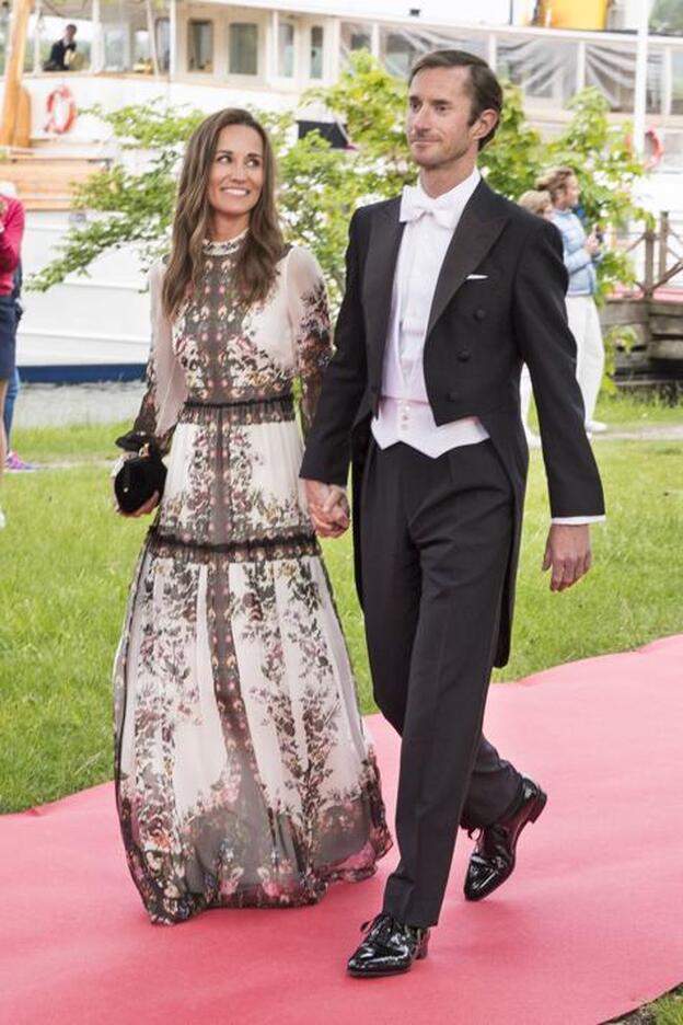 Pippa Middleton y su look de invitada a una boda en Estocolmo