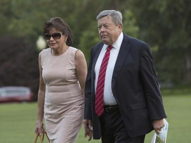 ¿Qué significa que el padre de Melania se parezca tanto a Trump?