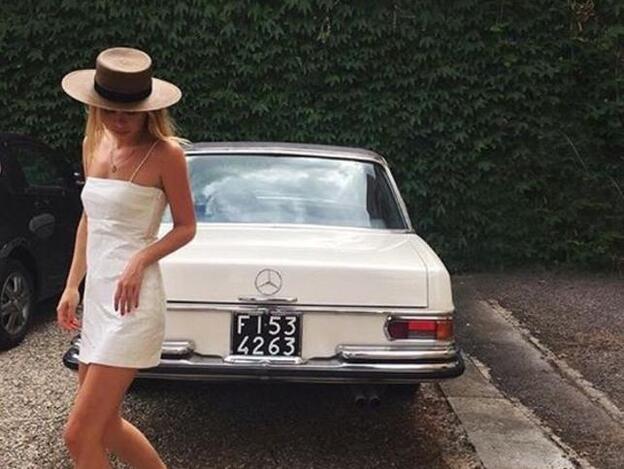 Los vestidos blancos más bonitos del verano