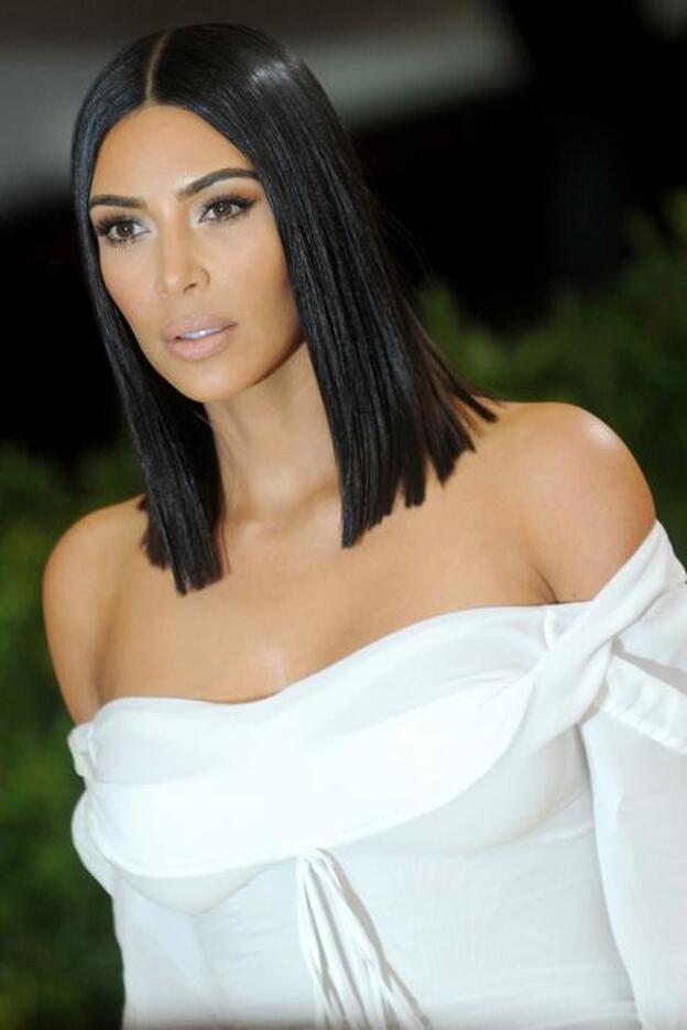 Kim Kardashian revela el paso a paso de su "contouring"