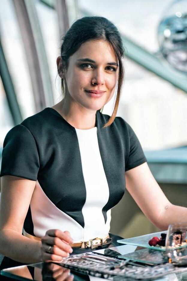 Las 10 mujeres que han marcado la vida de Adriana Ugarte