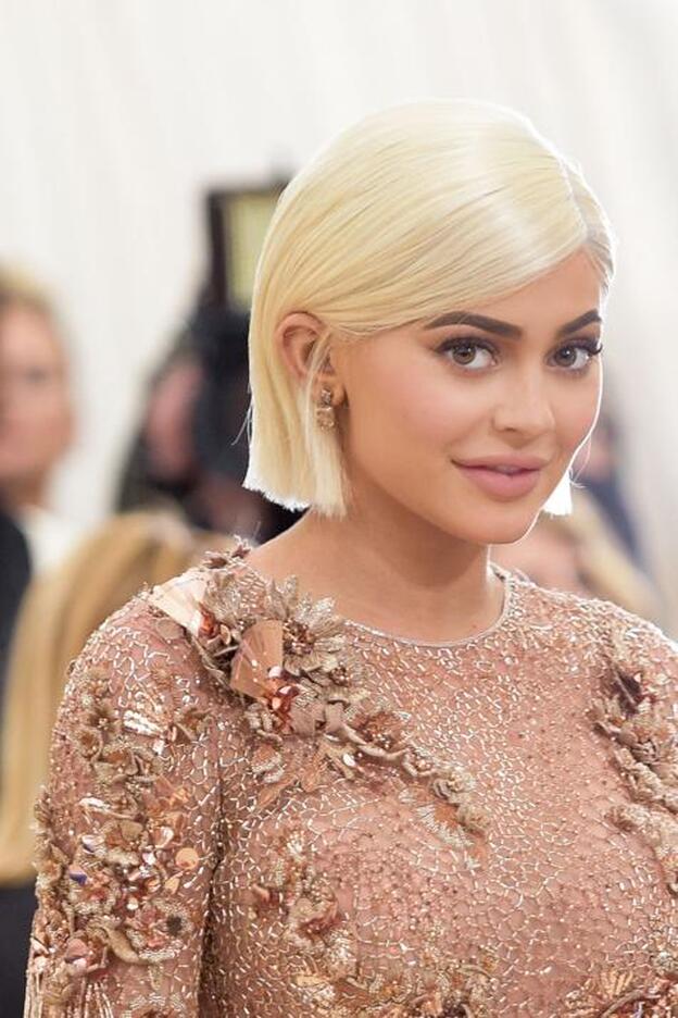 El primer desnudo-vestido de Kylie Jenner