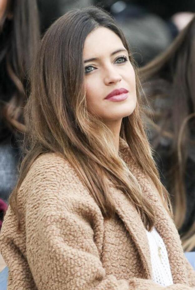 Los animalistas se enfrentan a Sara Carbonero por unos peluches