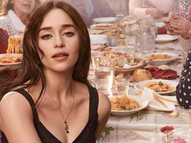 Kit Harrington y Emilia Clarke, imagen de Dolce & Gabanna