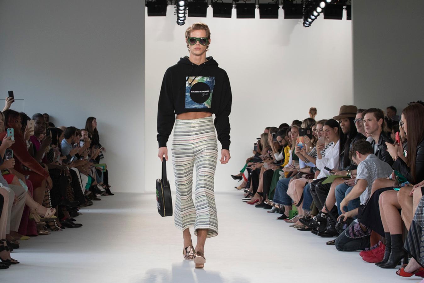 El desfile de Christian Siriano: tallas grandes y modelos andróginos