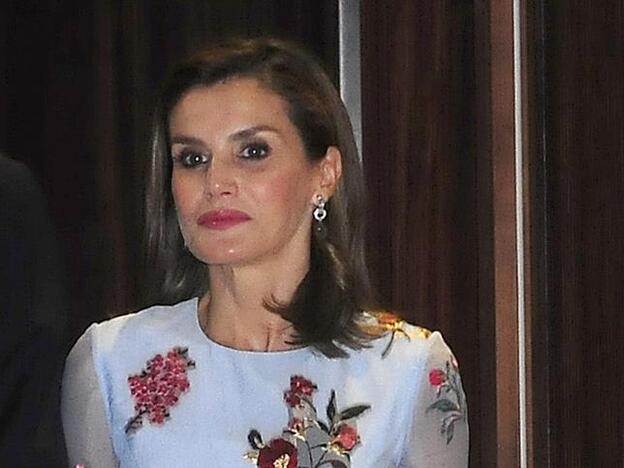 La Reina estrena corte de pelo