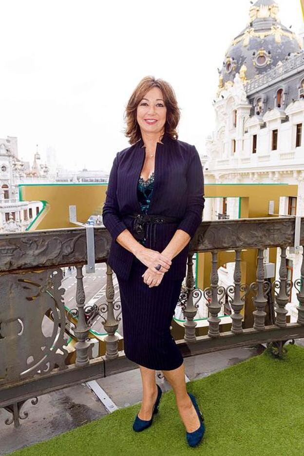 Ana Rosa Quintana: "Se me ha hecho tarde, si no tendría más hijos"