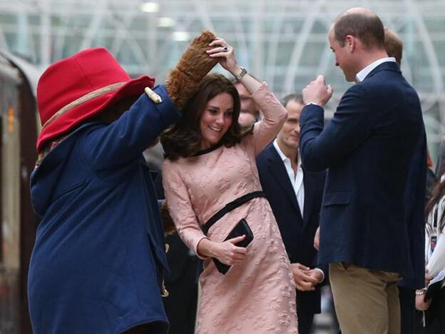 Kate Middleton bailó con el osito Paddington./GTRES