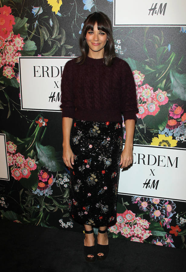 Las famosas con la colección de ERDEM X H&M: Rashida Jone