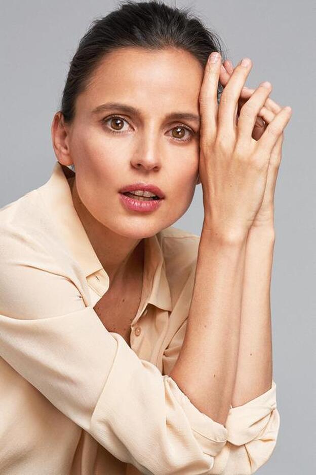 Elena Anaya: "Tenemos que defender la libertad de no ser perfectas"