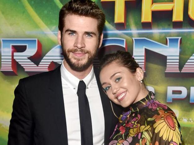 Liam Hemsworth lo da todo en el 25 cumple de Miley Cirus