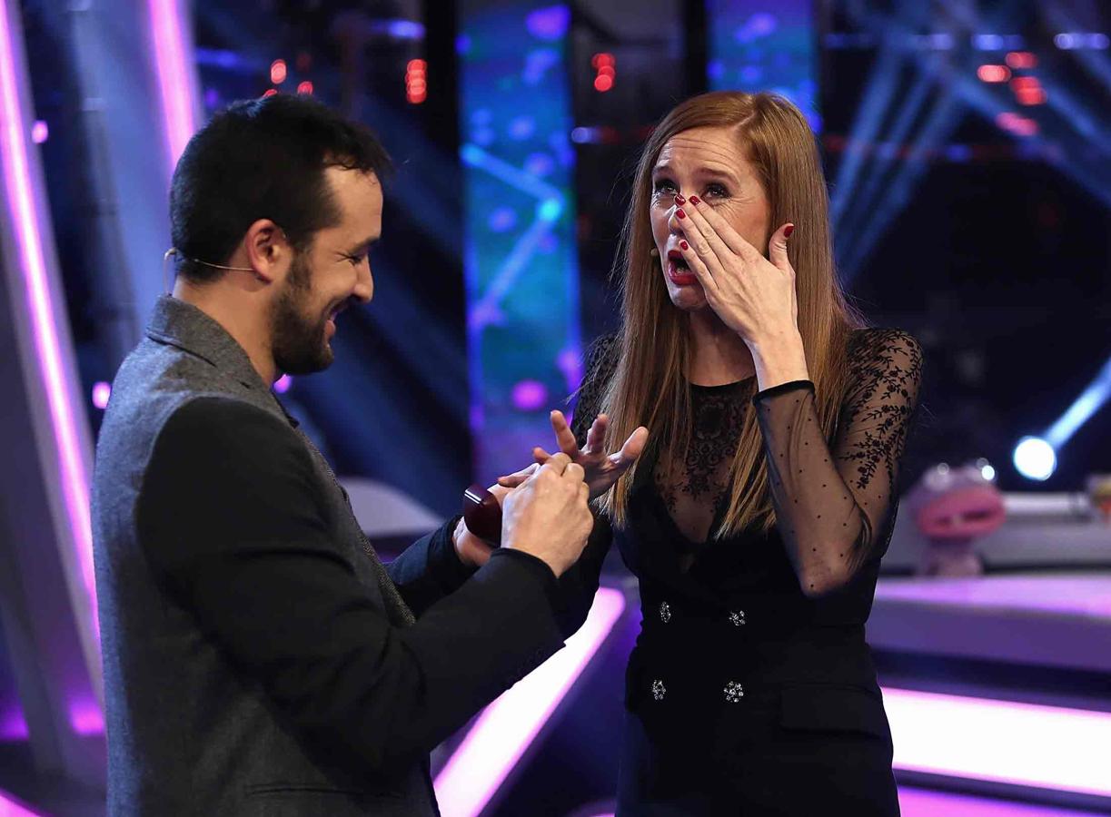 El álbum de fotos de la pedida de matrimonio de María Castro en 'El Hormiguero'