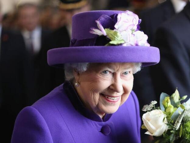 ¿Fue verdad el mal rollo entre Isabel II y Jackie O?