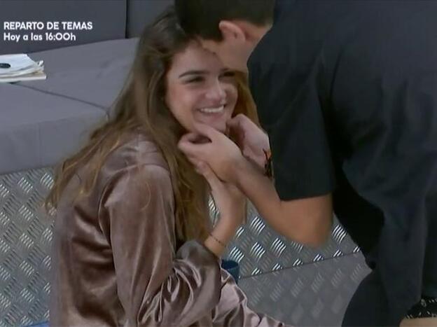 'OT 2017': Amaia y Alfred vuelven a besarse en la Academia