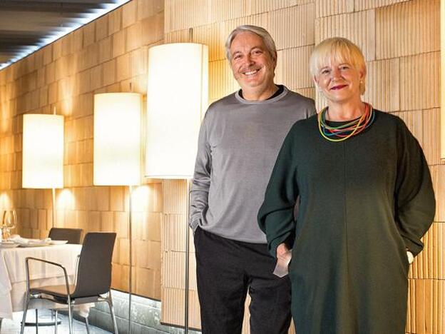 Juan Miguel Solá y Anabel Arriezu: "Él abre y yo cierro, y así cada día"