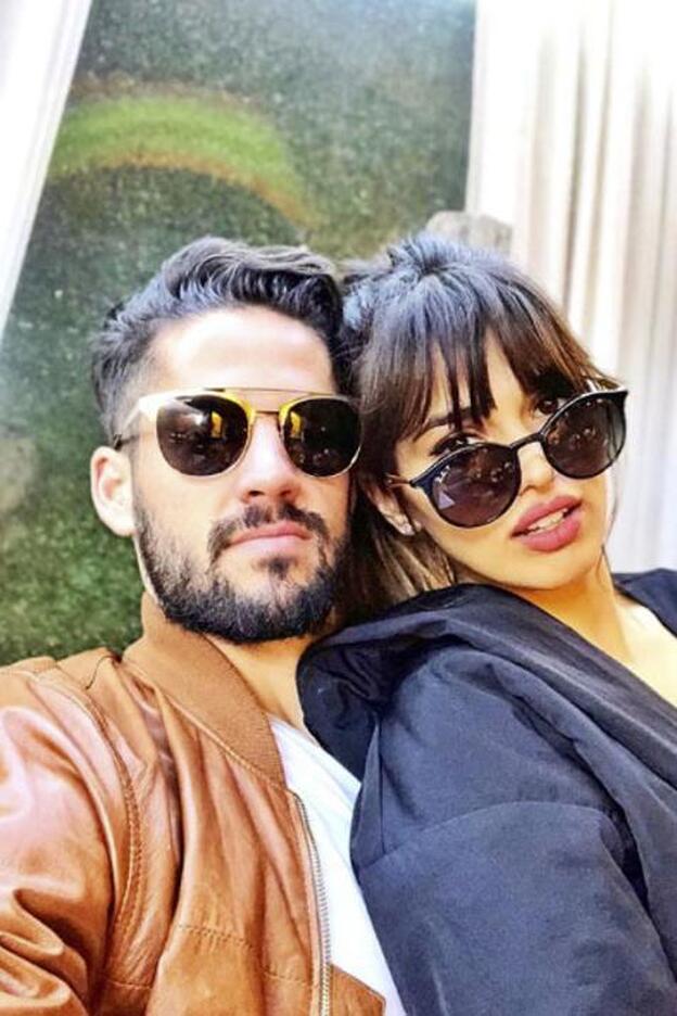 Isco Alarcón y Sara Sálamo, "padres" adoptivos