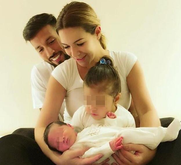 La feliz familia de Tamara Gorro