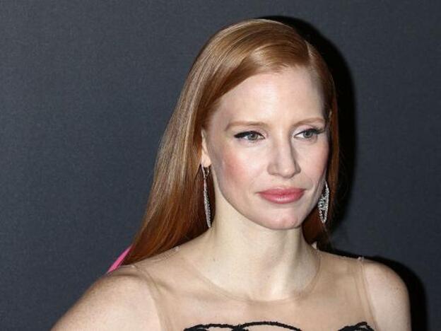 Jessica Chastain no se corta: llama "triste" su última portada