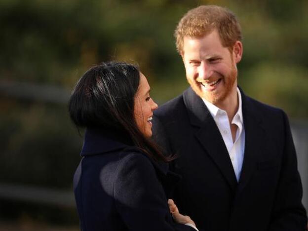 Meghan Markle y el Príncipe Harry: luna de miel en Niza y clase turista