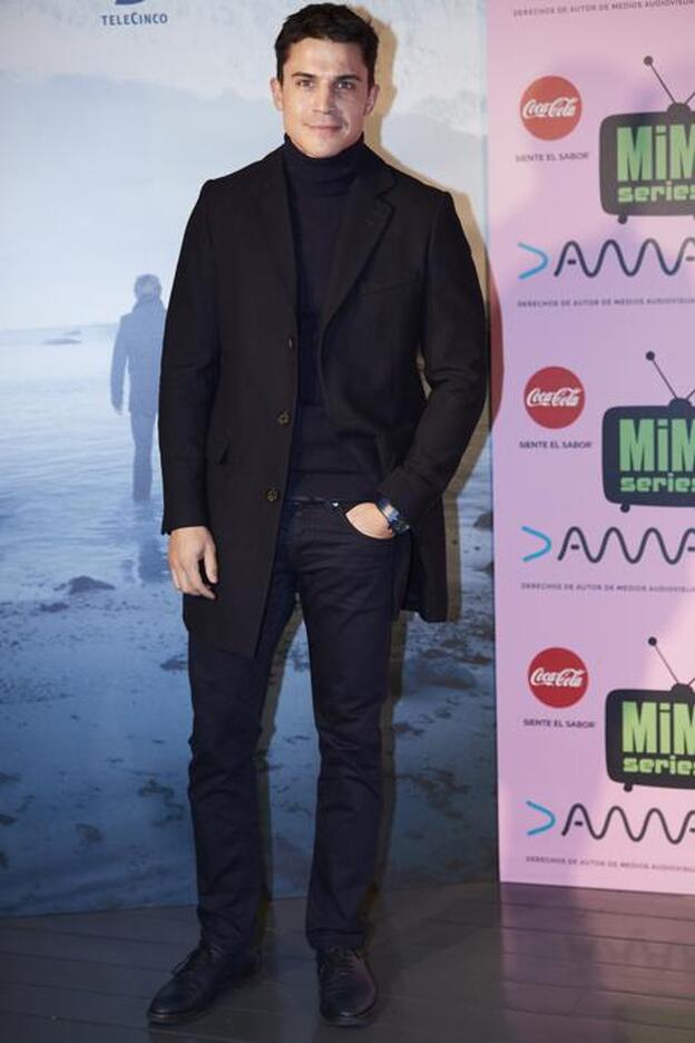 Álex González denuncia que le han suplantado la identidad