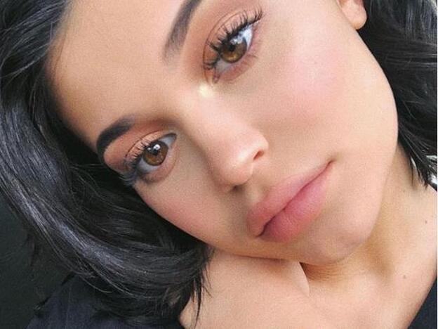 Kylie Jenner, embarazada, se esconde para que no le hagan fotos