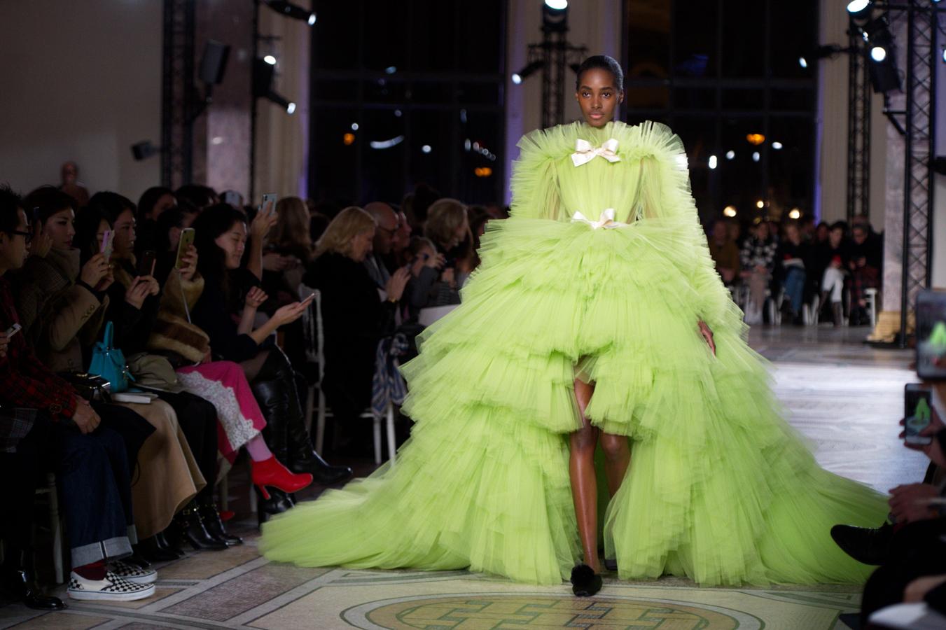 Los mejores looks de la Alta Costura de París: Giambattista Valli