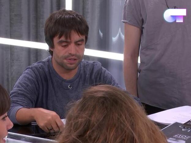 Manu Guix ('OT 2017') presenta a su hija