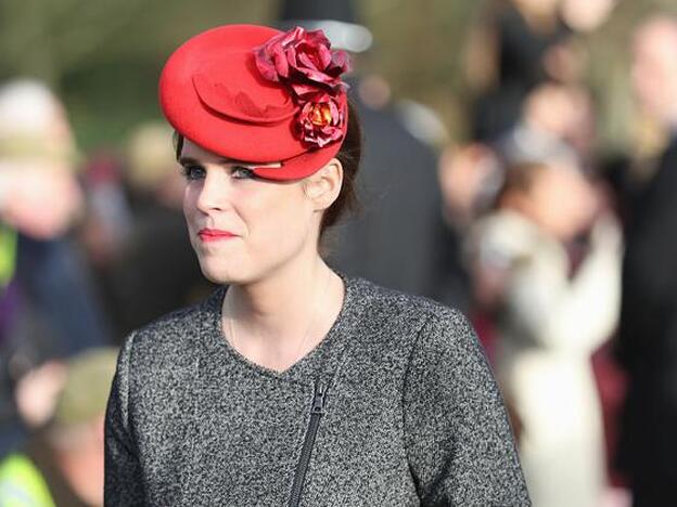 La princesa Eugenia se ve obligada a posponer su boda