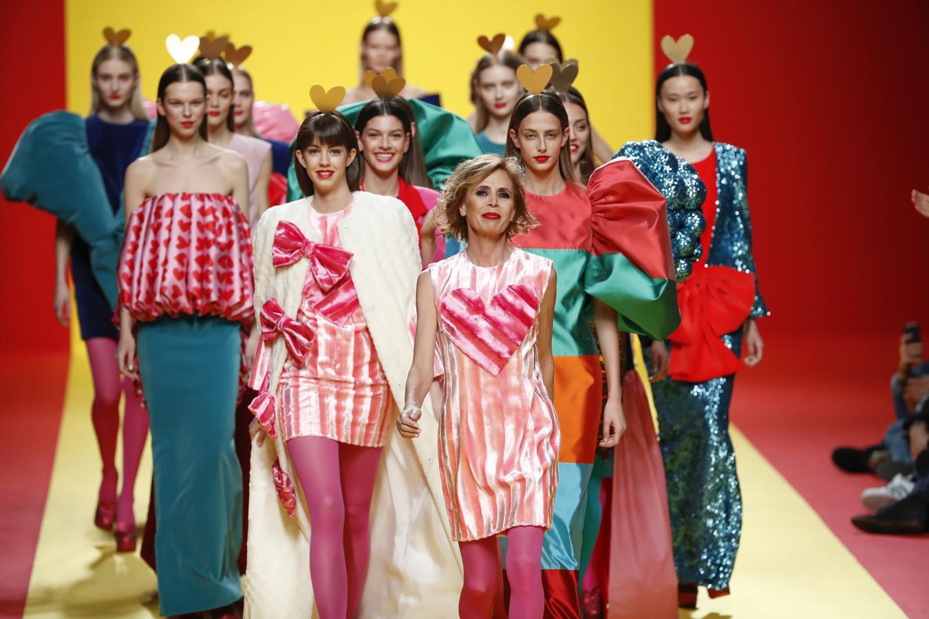 Los mejores looks de la MBFW Madrid: Agatha Ruiz de la Prada