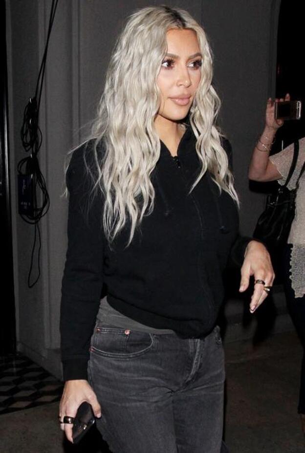 Kim Kardashian vuelve a desnudarse en Instagram