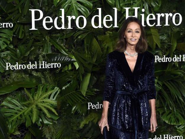 Isabel Preysler acude al desfile de Pedro del Hierro en la MBFWM./gtres.