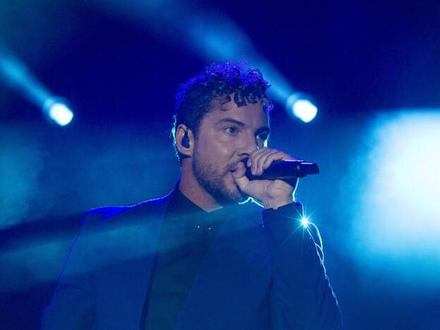 David Bisbal visita la Academia y cantará en la final de 'OT 2017'