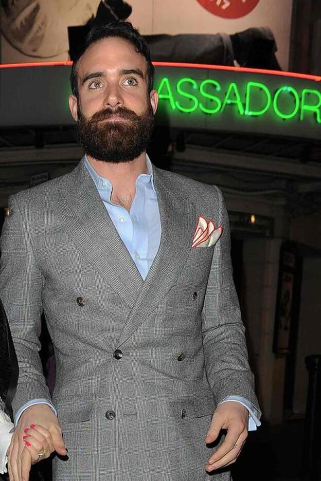 Joshua Sasse, ex de Kylie Minogue, plantado a dos días de su boda