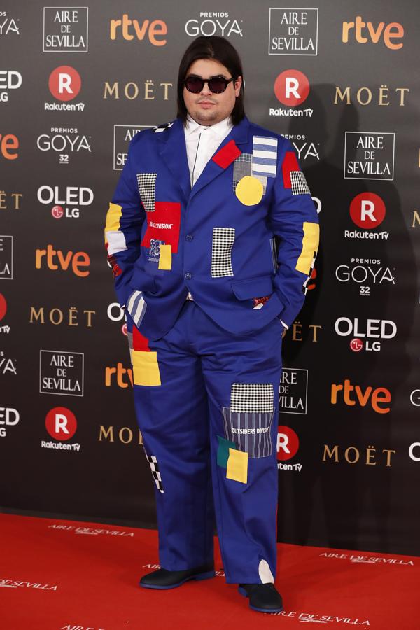 Premios Goya 2018: el look de Brays Efe en la alfombra roja