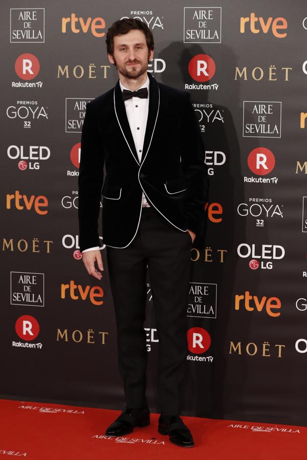 Premios Goya 2018: el look de Raúl Arévalo en la alfombra roja