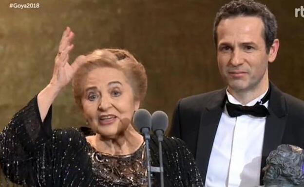 Premios Goya 2018: Julita Salmerón: "Lo siento, Antonio, pero después de ti, el más guapo es Bardem"